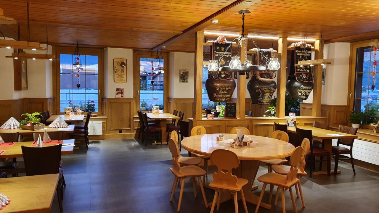 Gasthof Hirschen In 빌더스빌 외부 사진